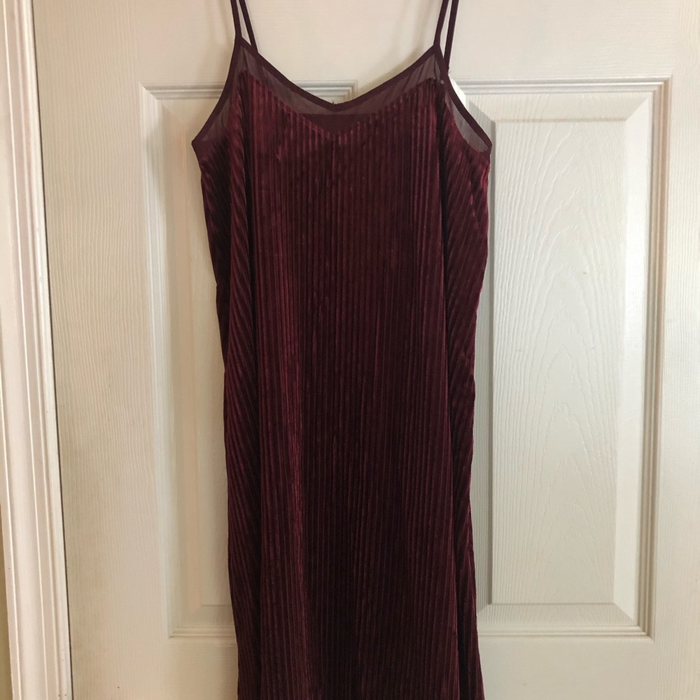 Velvet Ribbed Dress - Picture 3 of 3